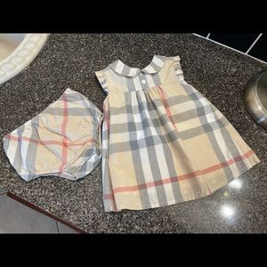 BABY BURBERRY DRESS!🌸